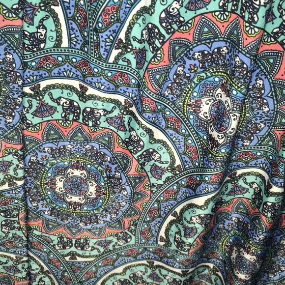 Dress - Picture 4 of 4